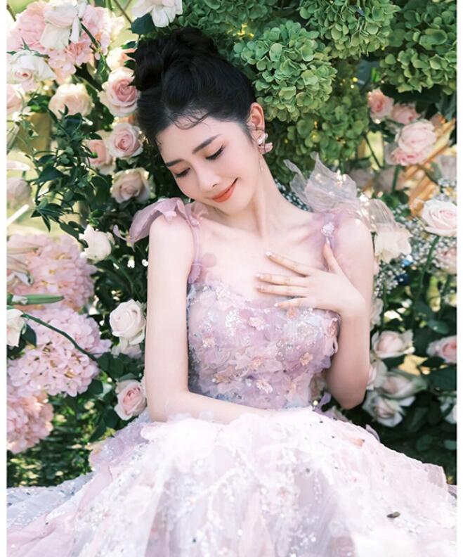 結婚式ドレス 二次会ドレス パープル 花柄 キャミドレス 可愛い キラキラドレス スパンコール 素敵 ゲストドレス お花 イブニングドレス 撮影 お姫様 プリンセスドレス ロングドレス 発表会 誕生日